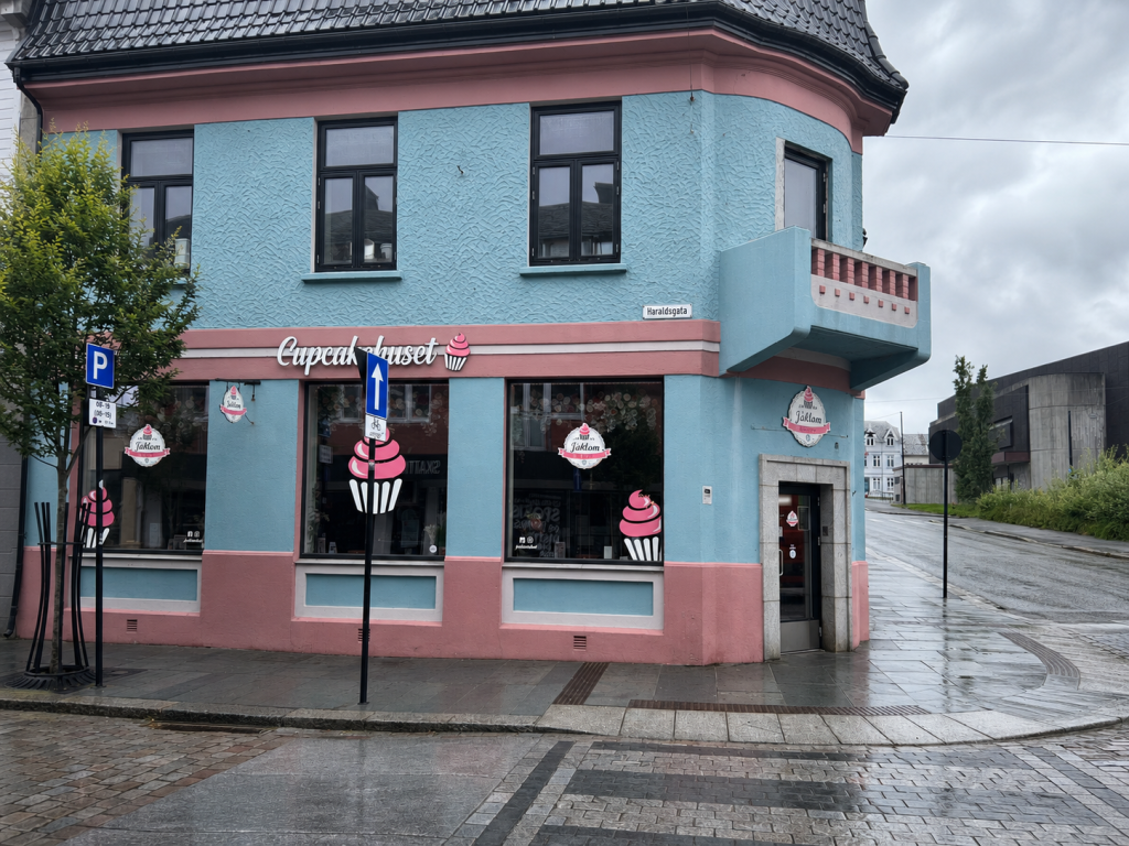 Cupcakehuset café on Haraldsgata in Haugesund